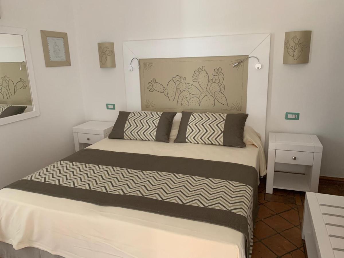 Rooms Apartaments Santa Teresa Капо-Теста Экстерьер фото