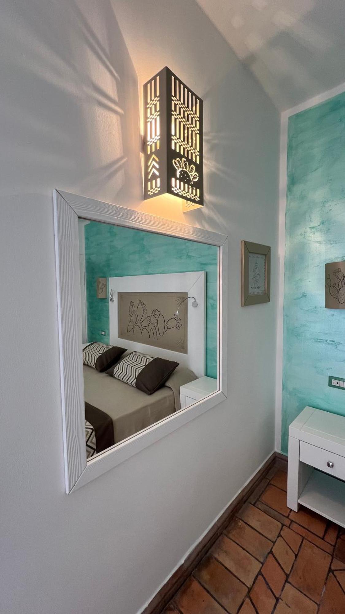 Rooms Apartaments Santa Teresa Капо-Теста Экстерьер фото